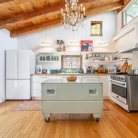 Heart Of Santa Fe - Adorable Hideaway - King And Queen - Walk To Everything - Fireplace - Ac Eksteriør billede